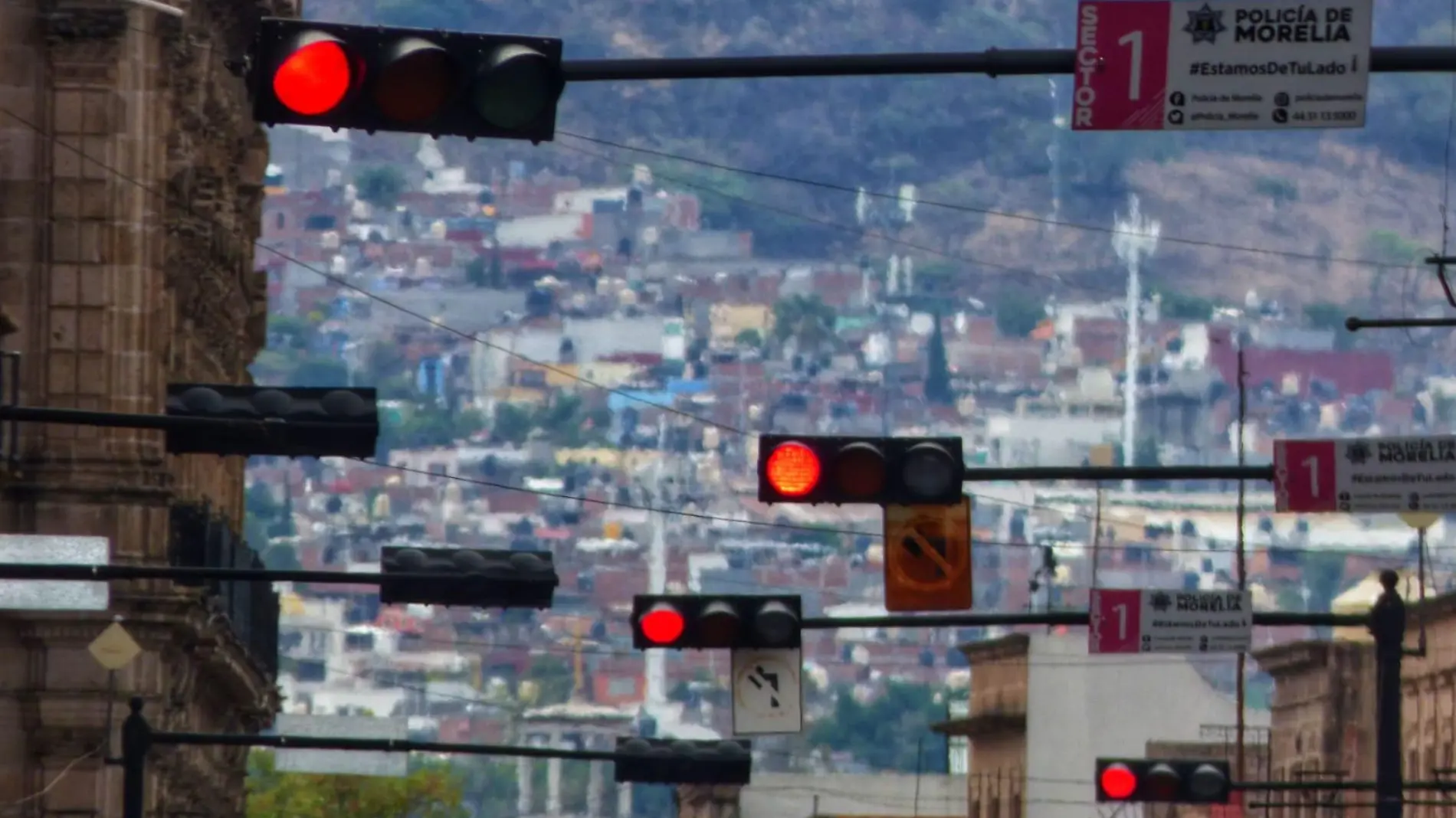 Semáforos en rojo